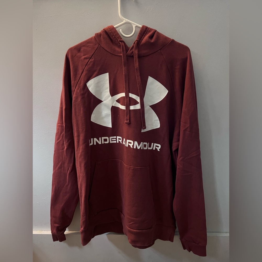 Under armor hoodie size xl
